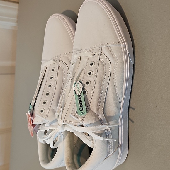 Vans Mens Size 12 Classic White Sneakers - Picture 3 of 7